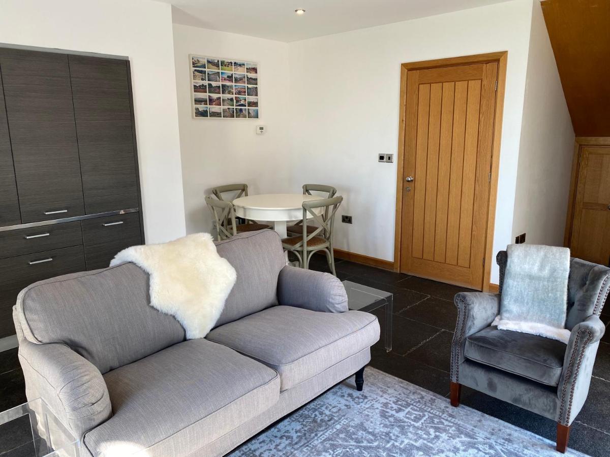 The Farmyard Adults Only Apartment Yeovil Bagian luar foto